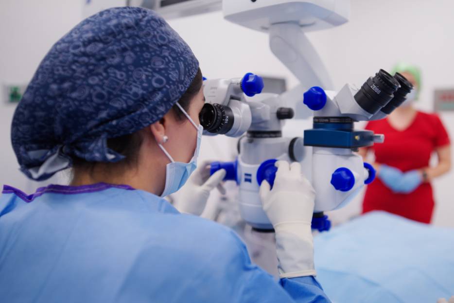 cataract surgery experts in Tijuana